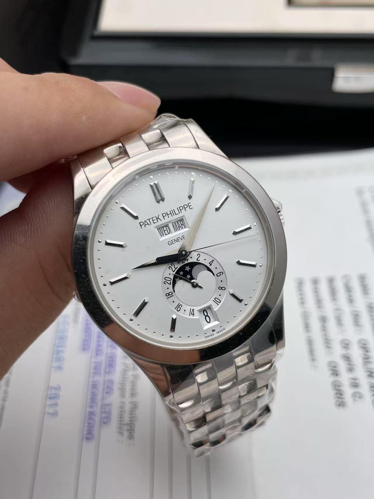 Patek Philippe